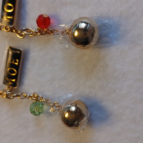 Moet Charms for Champagne Flute Glass - Picture 4 of 6